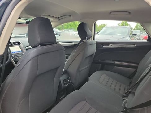 Used 2020 Ford Fusion SE AWD/4WD image 29