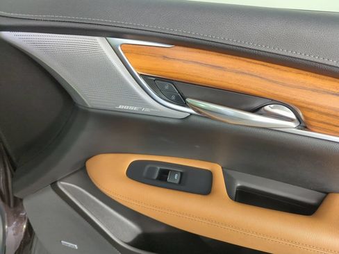 Used 2021 Cadillac XT5 Premium Luxury FWD image 36
