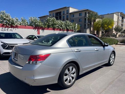 Used 2009 Honda Accord EX-L image 2