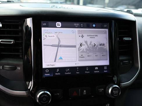 Used 2022 RAM 2500 Big Horn w/ Level A Equipment Group image 29