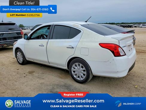 Used 2018 Nissan Versa SV FWD image 3
