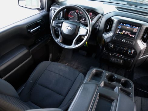 Used 2020 Chevrolet Silverado 1500 Custom w/ Custom Value Package image 26