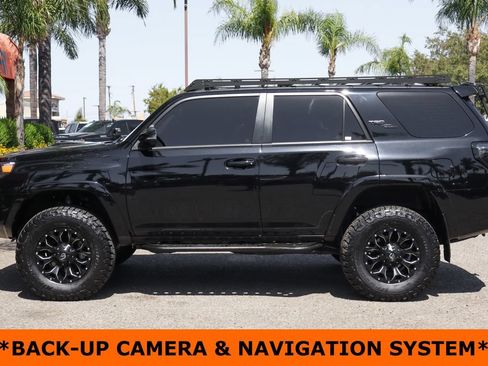 Used 2024 Toyota 4Runner TRD Off-Road Premium w/ Moonroof Package AWD/4WD image 5