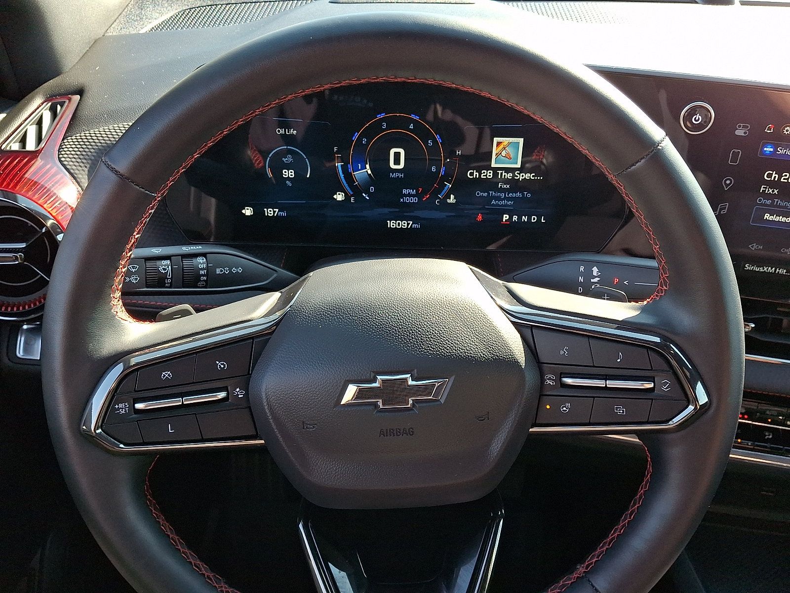 Certified 2025 Chevrolet Equinox RS FWD image 19