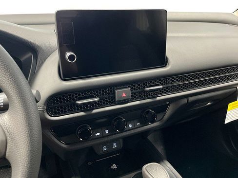 New 2026 Honda HR-V LX image 17