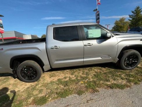 New 2025 Toyota Tundra Platinum image 9