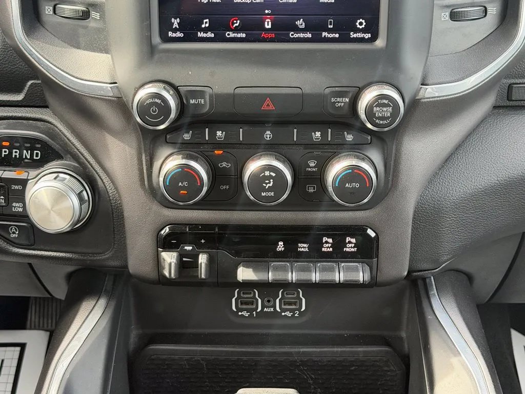 Used 2021 RAM 1500 Laramie w/ Sport Appearance Package AWD/4WD image 24