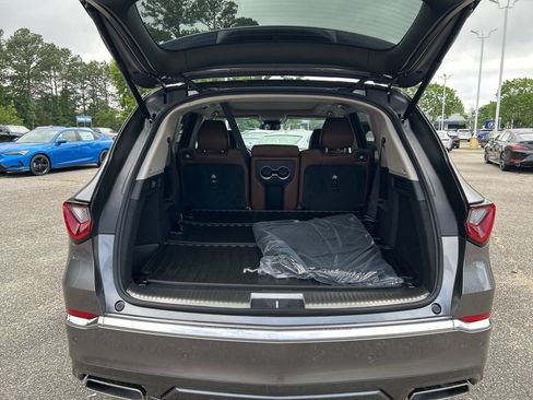 New 2026 Acura MDX SH-AWD w/ Advance Package image 3