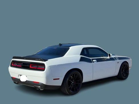 Used 2018 Dodge Challenger T/A image 6
