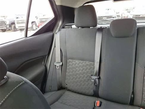 Used 2024 Nissan Kicks SV image 13