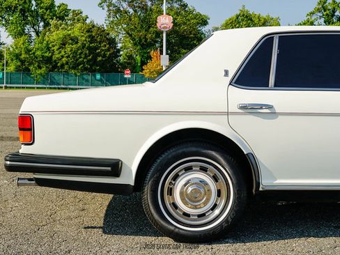 Used 1989 Rolls-Royce Silver Spirit RWD image 10