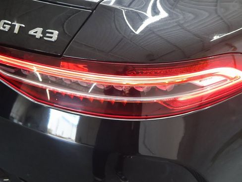 Used 2021 Mercedes-Benz AMG GT 43 w/ Driver Assistance Package image 33