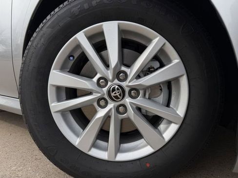 New 2026 Toyota Camry LE image 10