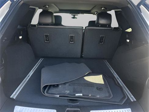 Used 2023 Cadillac XT5 Premium Luxury image 35