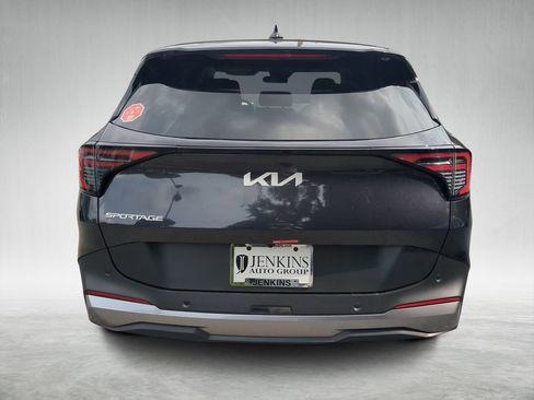 New 2026 Kia Sportage LX image 4