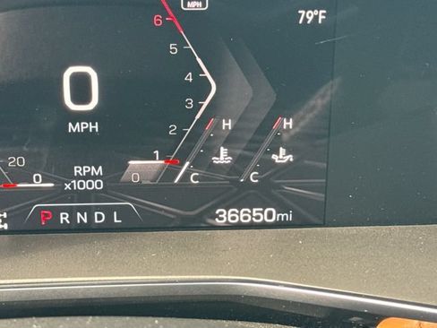 Used 2023 GMC Canyon AT4 w/ AT4 Premium Package AWD/4WD image 18
