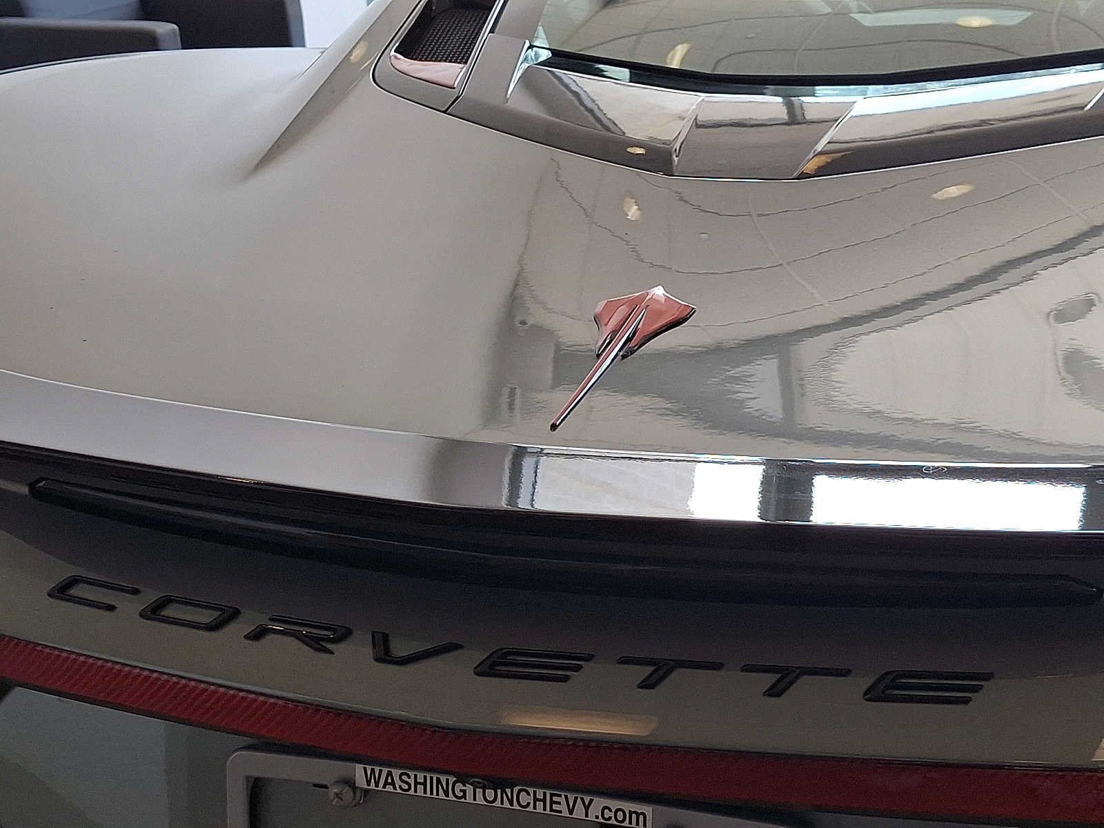 Used 2024 Chevrolet Corvette Stingray Preferred Cpe w/ Battery Protection Package RWD image 30