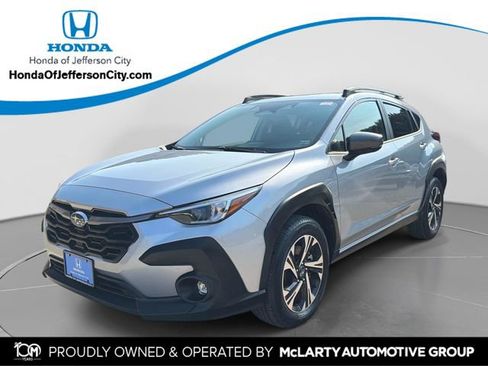 Used 2025 Subaru Crosstrek 2.5i Premium AWD/4WD image 1