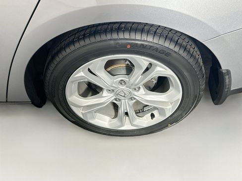 Used 2023 Honda Accord LX image 11
