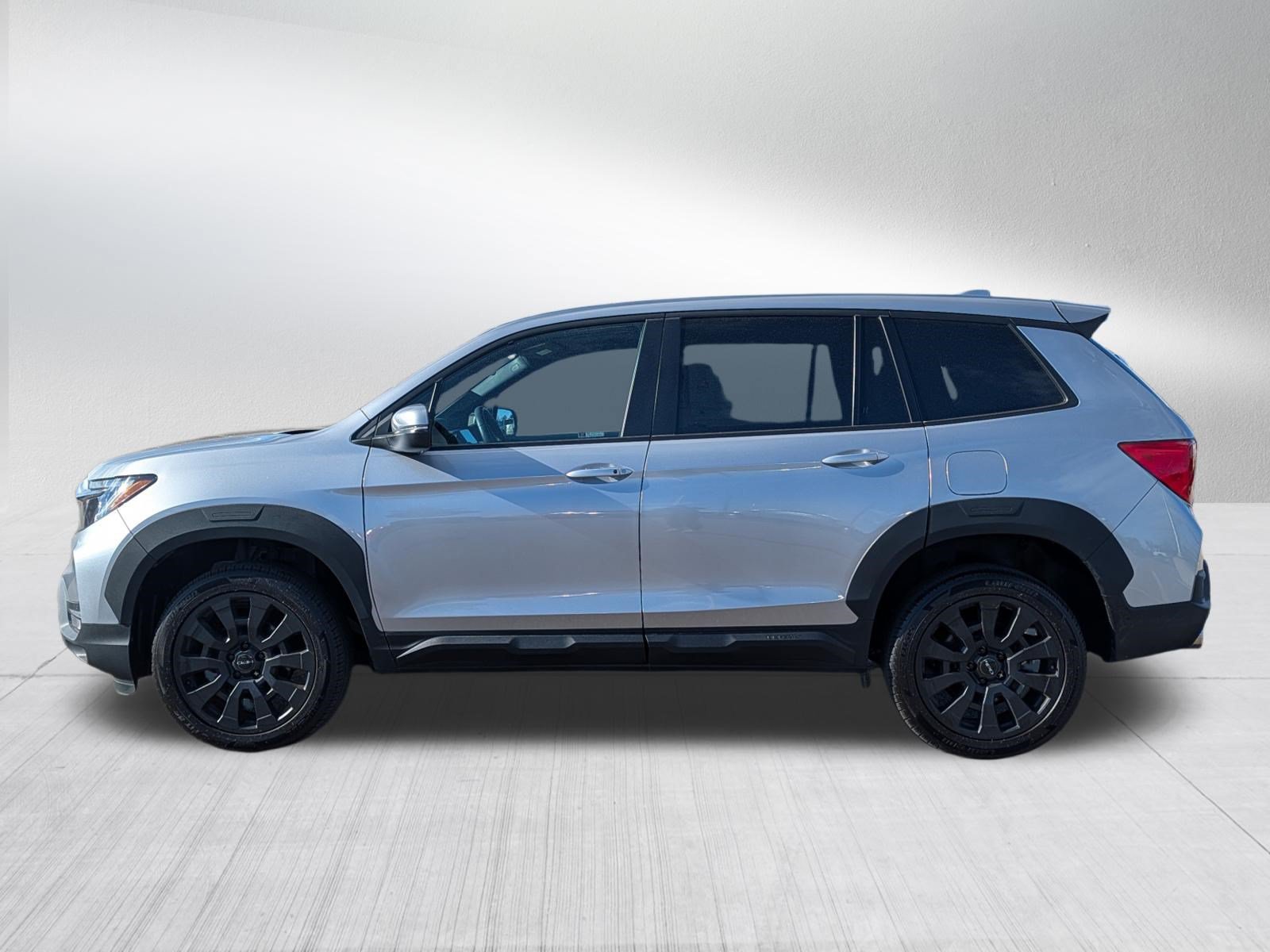 Used 2023 Honda Passport EX-L image 4