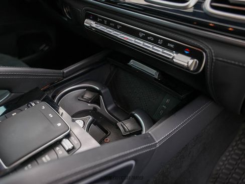 Used 2026 Mercedes-Benz GLS 63 AMG 4MATIC image 43