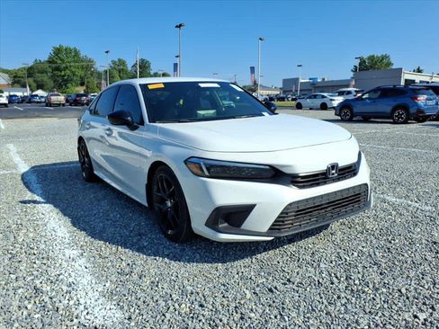 Used 2023 Honda Civic Sport image 12