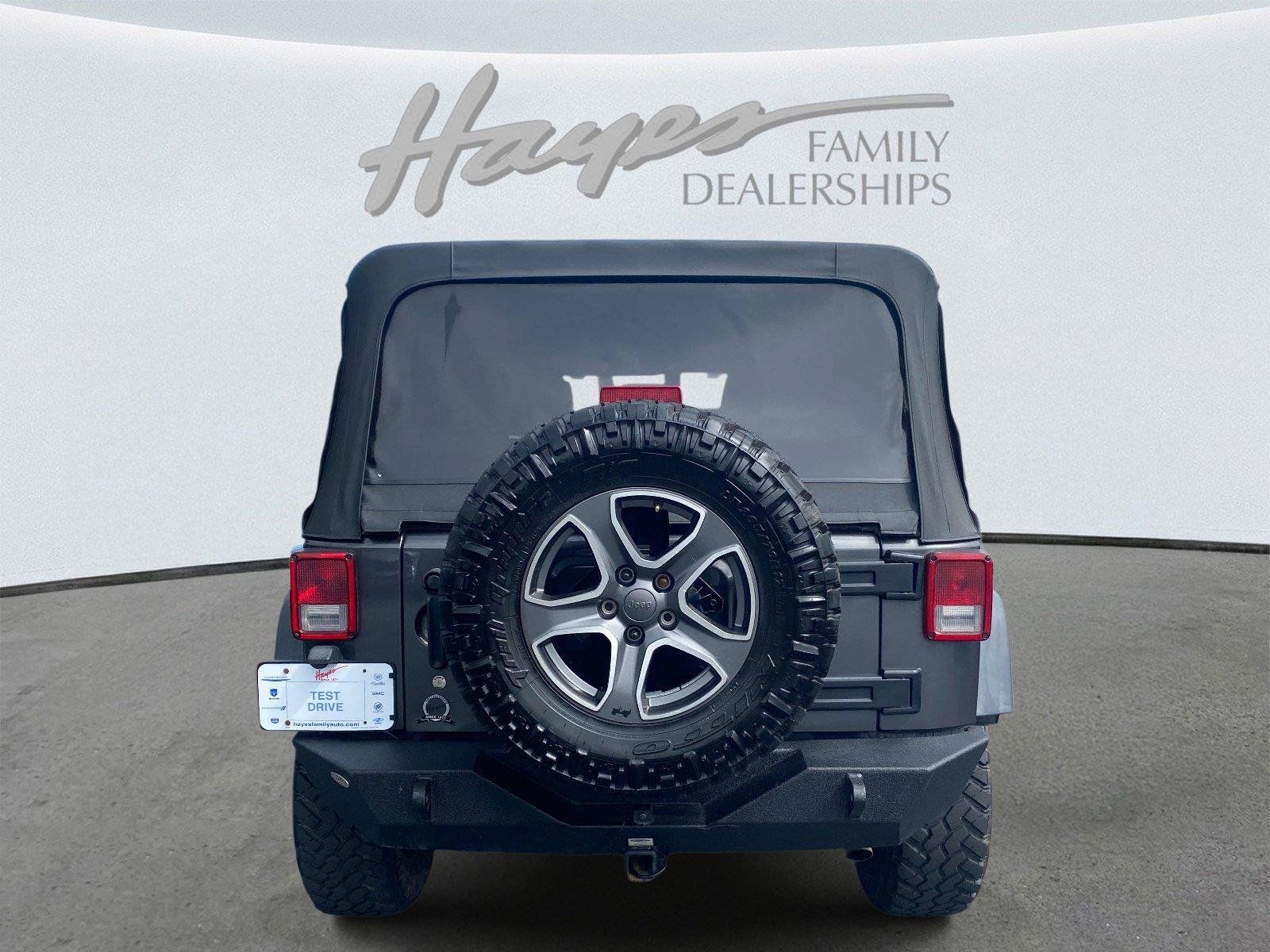 Used 2018 Jeep Wrangler Unlimited Sport S AWD/4WD image 4