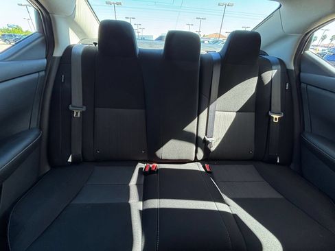 Used 2025 Nissan Sentra SV FWD image 37