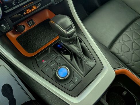 Used 2024 Toyota RAV4 Adventure image 27