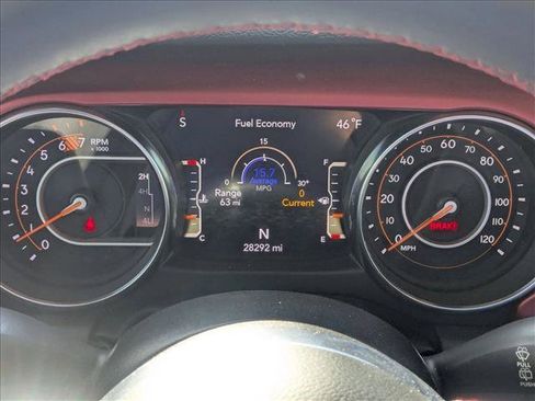 Used 2023 Jeep Wrangler Unlimited Rubicon image 11