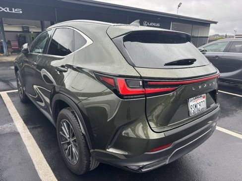 Used 2025 Lexus NX 250 FWD image 4