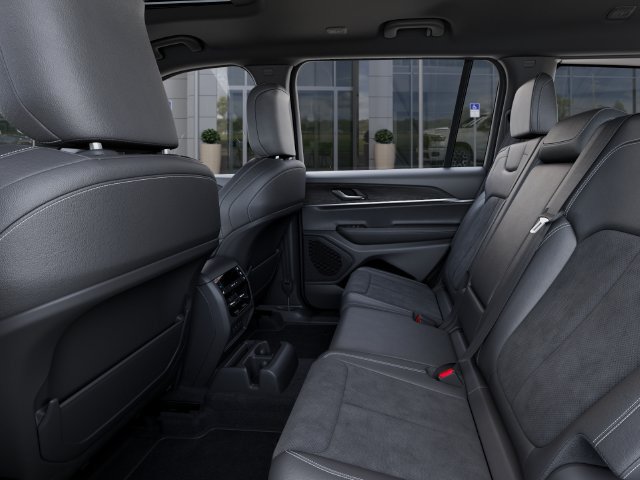 Used 2026 Jeep Grand Cherokee L 4WD image 23