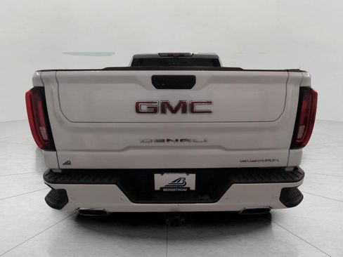 Used 2021 GMC Sierra 1500 Denali w/ Denali Ultimate Package AWD/4WD image 25