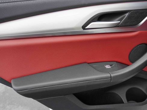 Certified 2024 BMW X3 M40i image 32