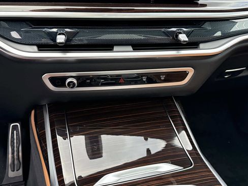 New 2026 BMW X7 xDrive40i w/ M Sport Package image 21