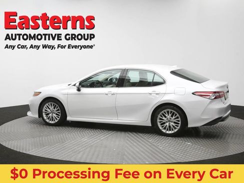 Used 2019 Toyota Camry XLE w/ Carpet Mat Package FWD image 63