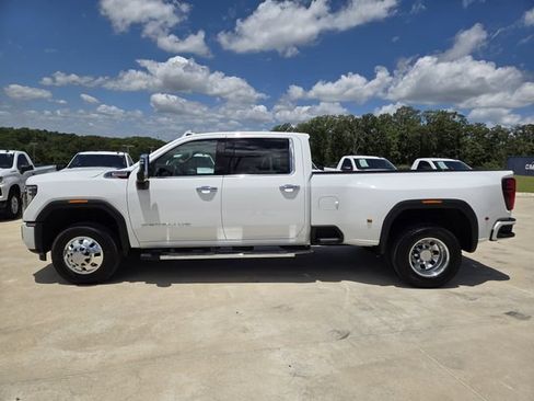 Used 2025 GMC Sierra 3500 Denali w/ Denali Reserve Package AWD/4WD image 5