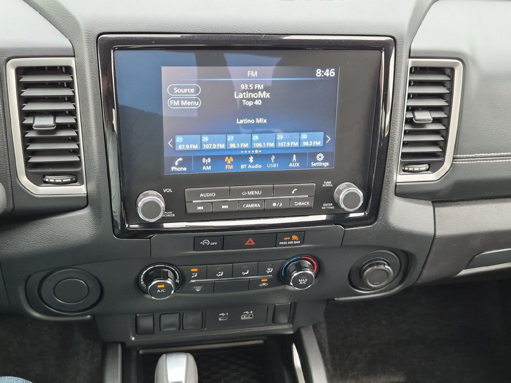 Used 2024 Nissan Frontier SV RWD image 17