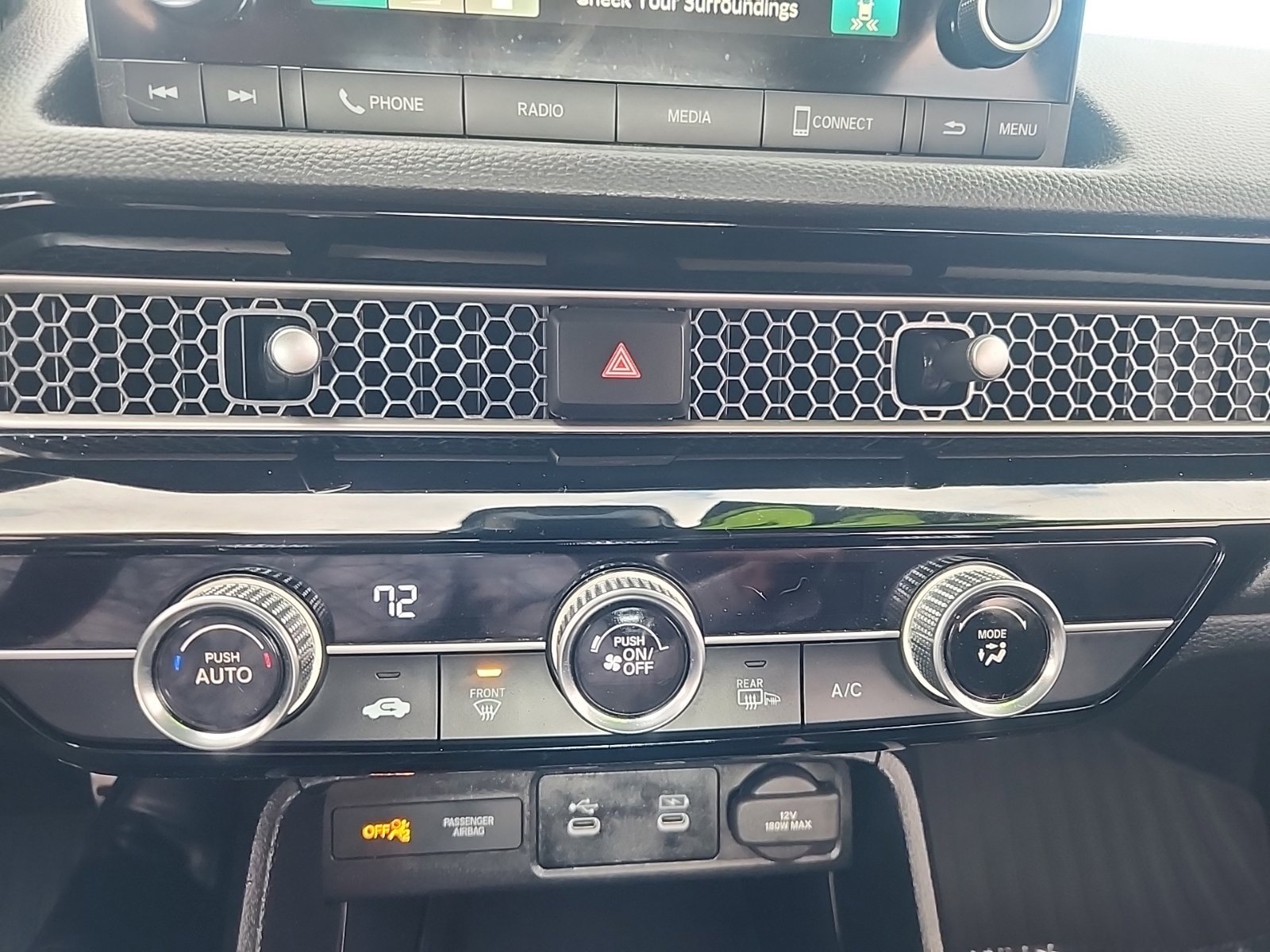 Used 2025 Honda Civic Sport image 26