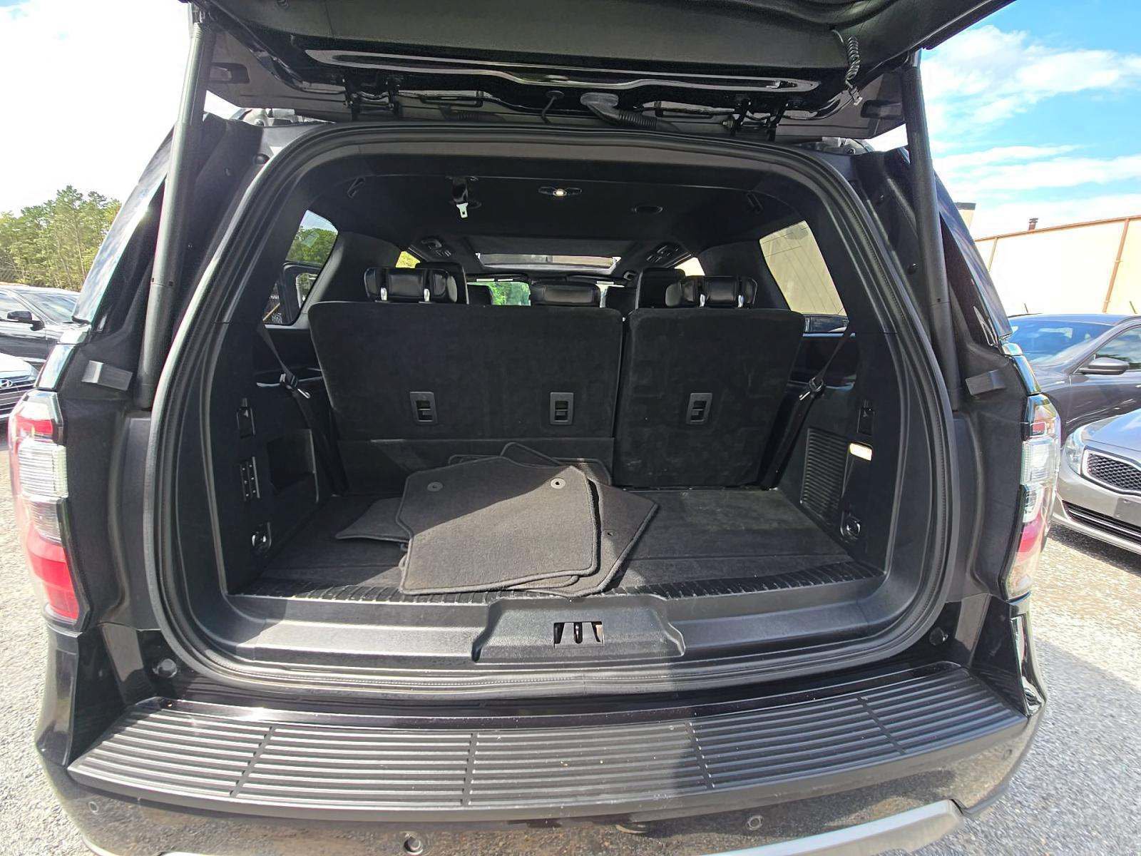 Used 2020 Ford Expedition Limited w/ Equipment Group 301A AWD/4WD image 8