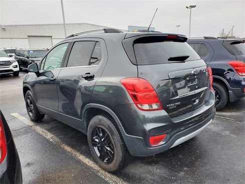 Certified 2017 Chevrolet Trax LT w/ LT Convenience Package image 3