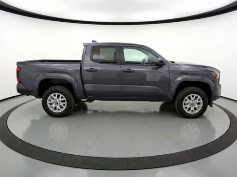New 2026 Toyota Tacoma SR image 6