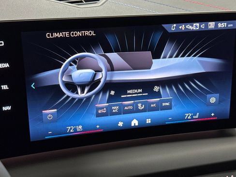 Used 2026 BMW 228i w/ Premium Package image 24