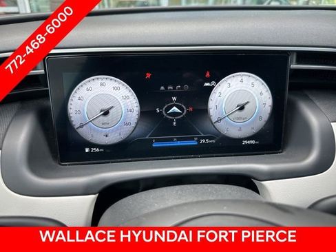 Used 2024 Hyundai Tucson Limited image 11