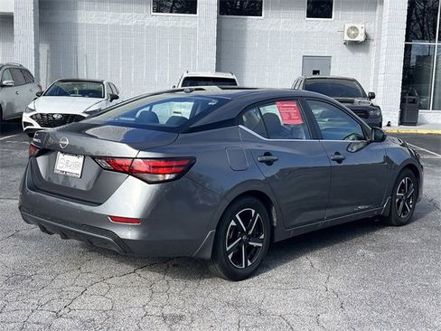 Certified 2025 Nissan Sentra SV image 25