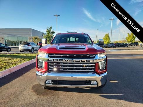 Used 2022 Chevrolet Silverado 3500 LTZ w/ LTZ Premium Package image 3