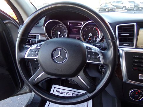Used 2014 Mercedes-Benz ML 350 4MATIC image 35
