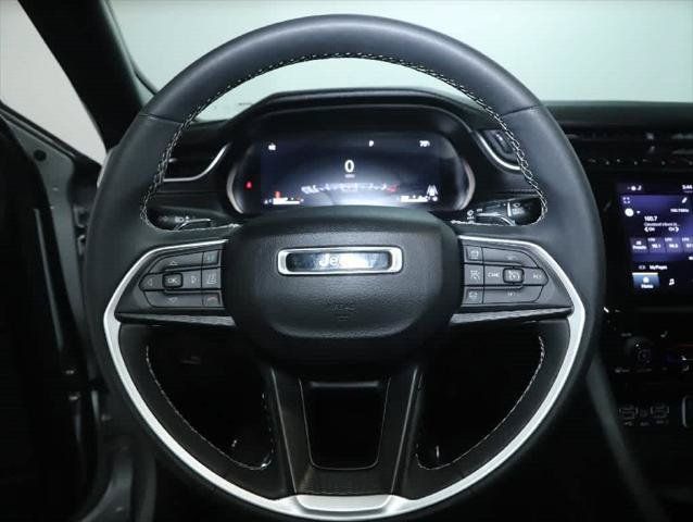 Certified 2024 Jeep Grand Cherokee Altitude AWD/4WD image 21