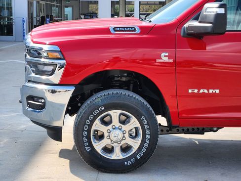 New 2026 RAM 3500 Lone Star AWD/4WD image 11
