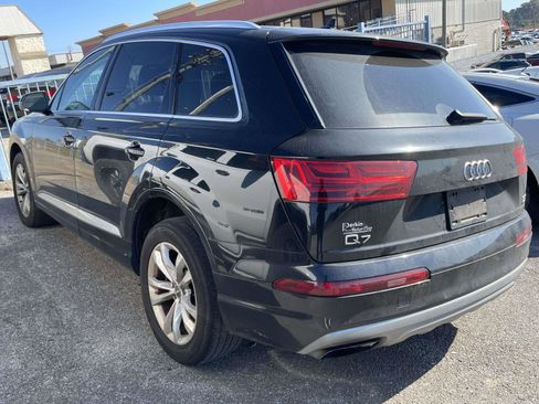 Used 2018 Audi Q7 3.0T Premium Plus image 2